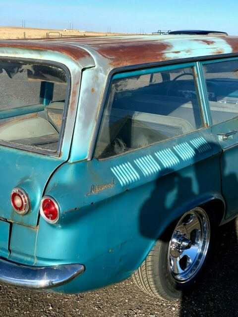 Chevrolet Corvair 1961 image number 31