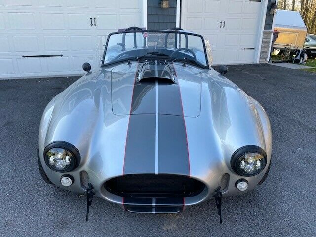 Shelby Cobra 1965 image number 4