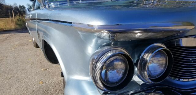 Chrysler Imperial 1961 image number 30