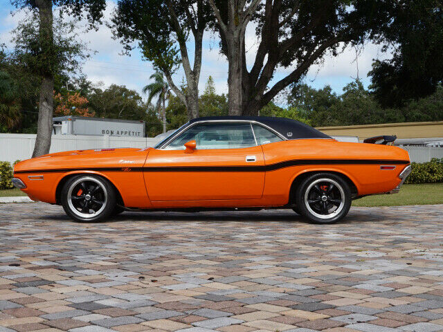 Dodge Challenger 1970 image number 13