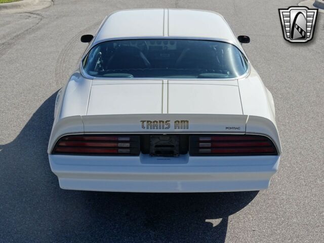 Pontiac Firebird Trans-Am 1978 image number 42