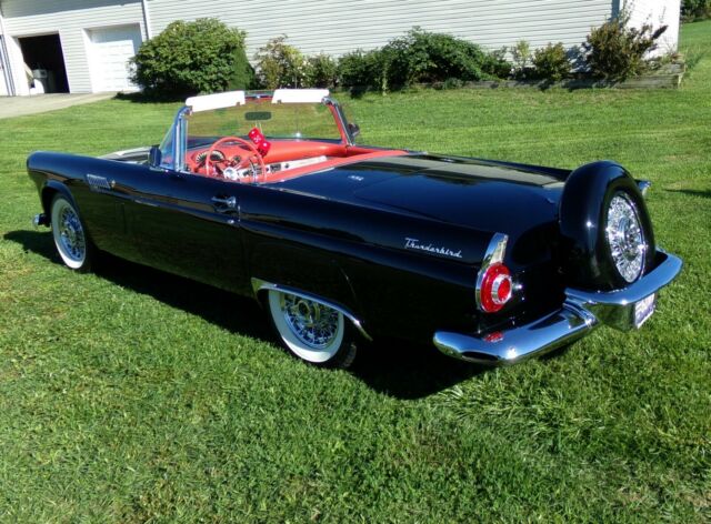 Ford Thunderbird 1956 image number 0