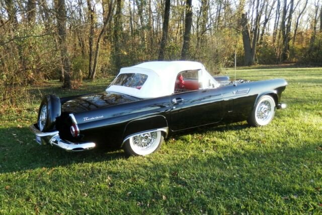 Ford Thunderbird 1956 image number 17