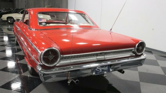 Ford Galaxie 1963 image number 10