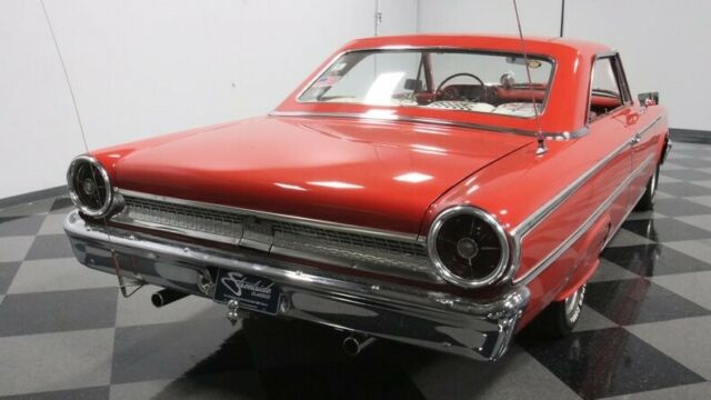 Ford Galaxie 1963 image number 12