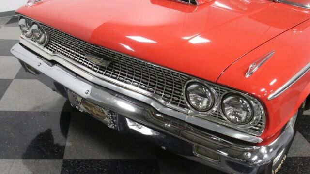 Ford Galaxie 1963 image number 46