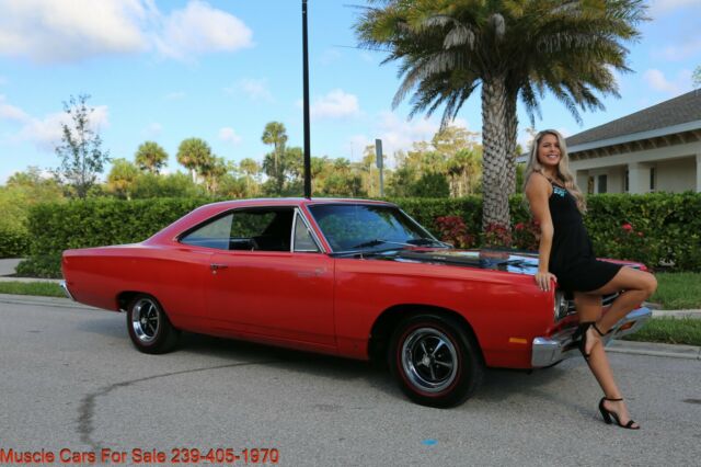 Plymouth Road Runner 1969 image number 0