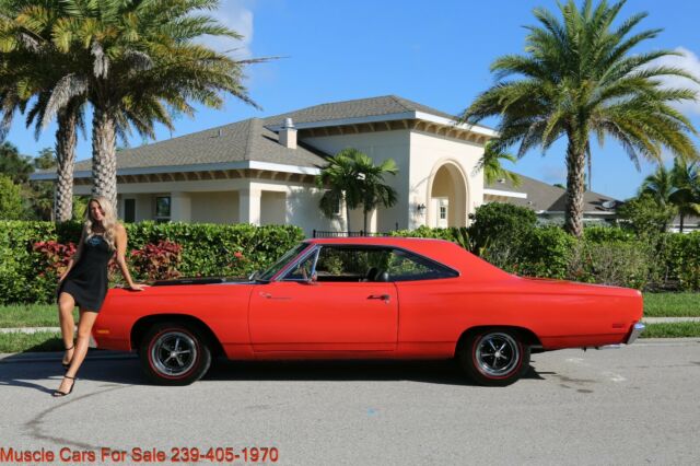 Plymouth Road Runner 1969 image number 1