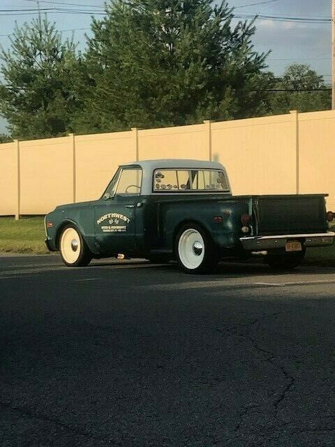 Chevrolet C-10 1969 image number 2