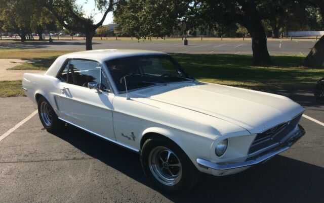 Ford Mustang 1968 image number 21