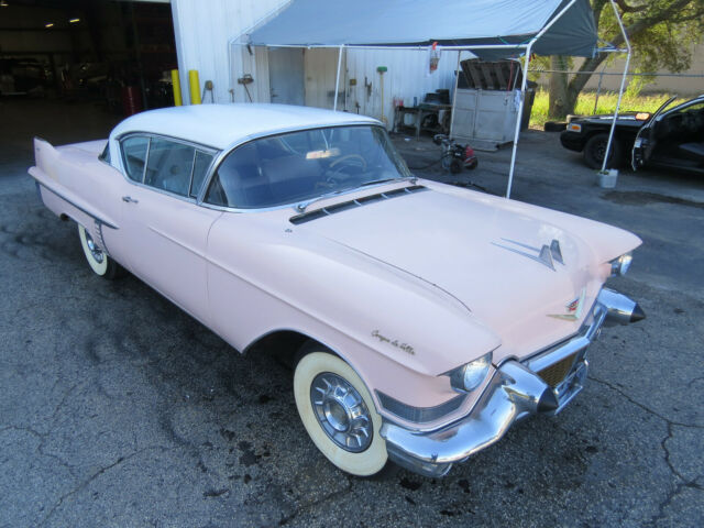 Cadillac DeVille 1957 image number 5