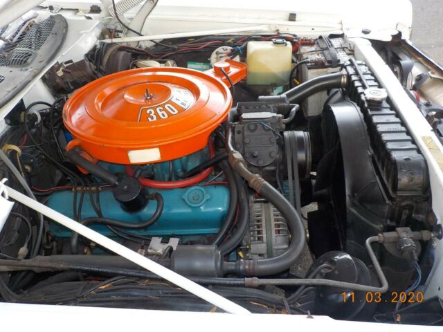 Plymouth Fury 1971 image number 17