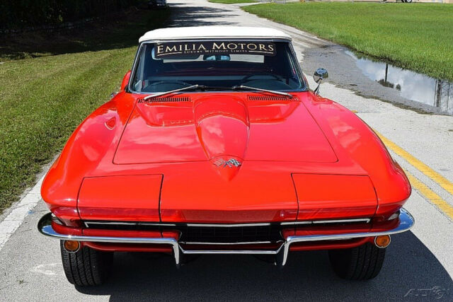 Chevrolet Corvette 1965 image number 20