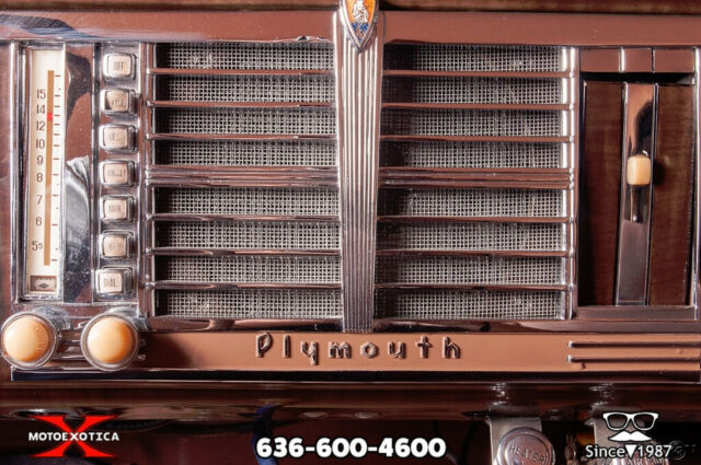 Plymouth Deluxe 1940 image number 14