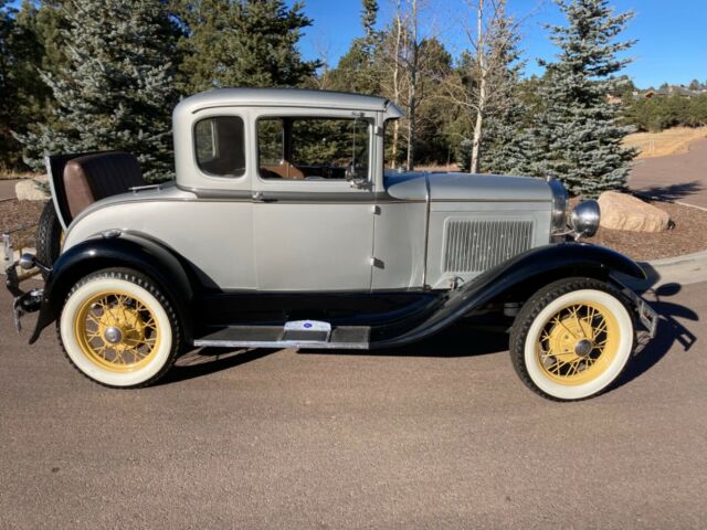 Ford Model A 1930 image number 0