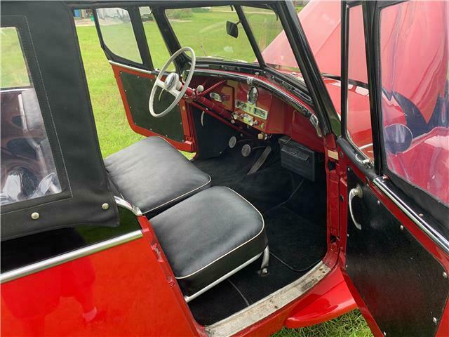 Willys Jeepster 1950 image number 18