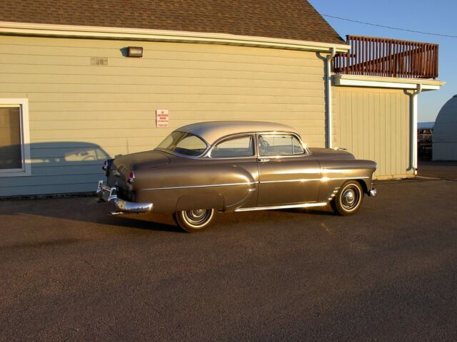 Chevrolet Bel Air/150/210 1953 image number 13