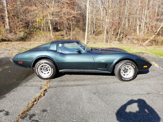 Chevrolet Corvette 1979 image number 0