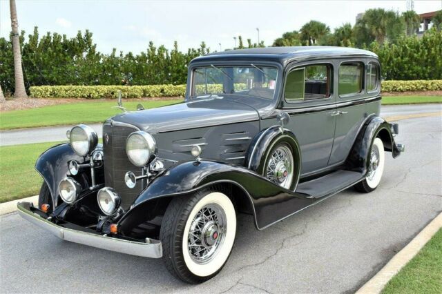 Cadillac Lasalle 1933 image number 0