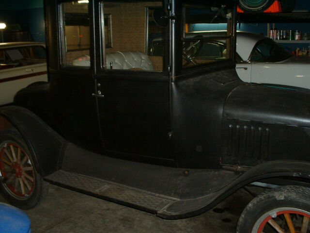 Ford Model T 1925 image number 29