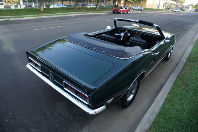 Chevrolet Camaro RS 327 V8 Convertible 1968 image number 17