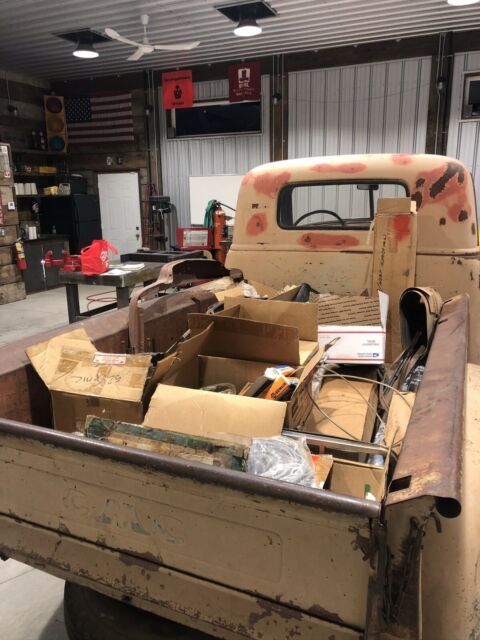 GMC 3100 1952 image number 11