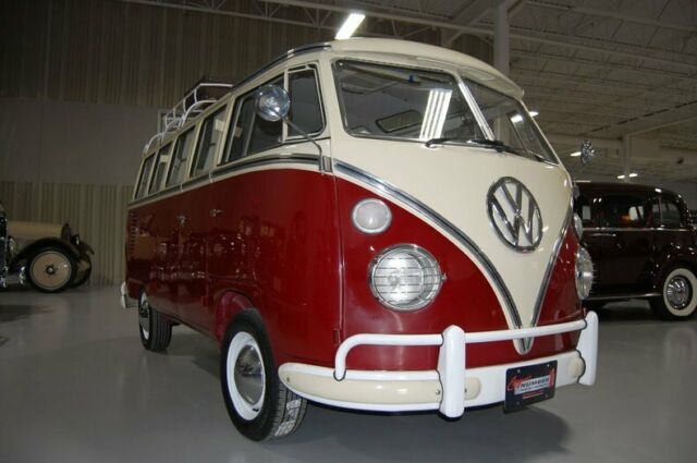 Volkswagen Bus/Vanagon 1966 image number 8