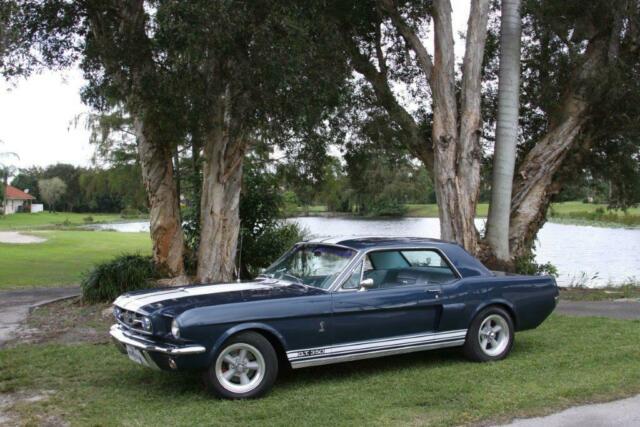 Ford Mustang 1965 image number 10