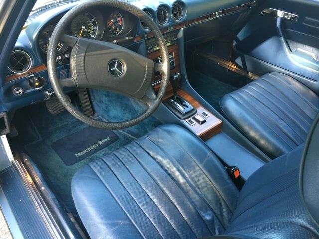 Mercedes-Benz SL-Class 1979 image number 11