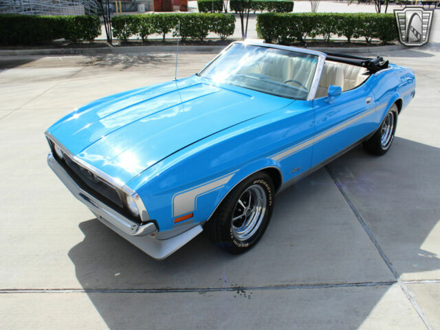 Ford Mustang 1972 image number 22