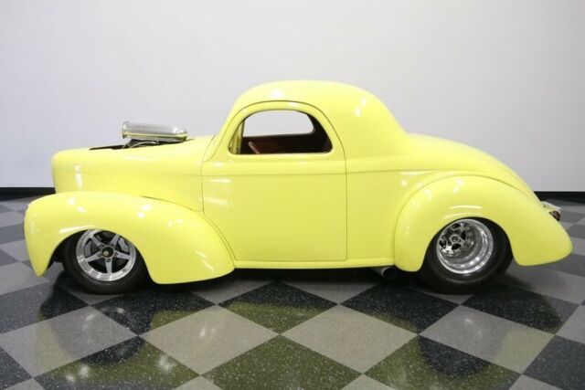 Willys Coupe 1941 image number 2