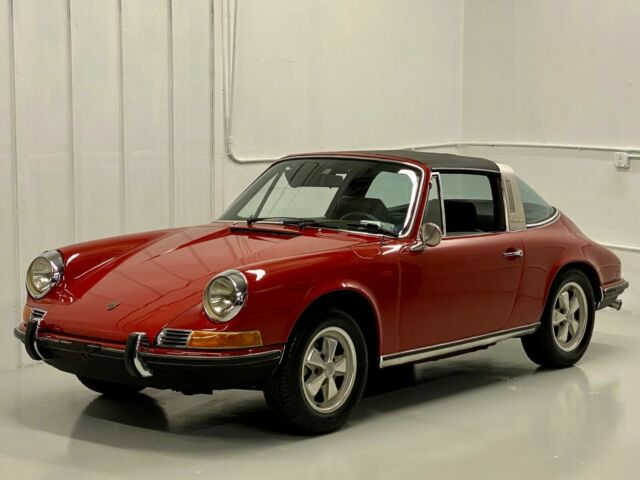 Porsche 911 1970 image number 1