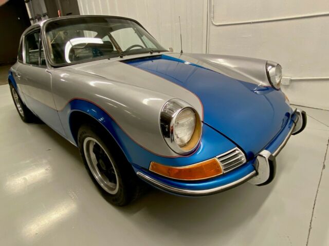 Porsche 911 1970 image number 29