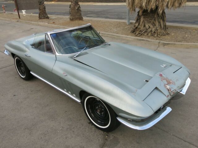 Chevrolet Corvette 1966 image number 7