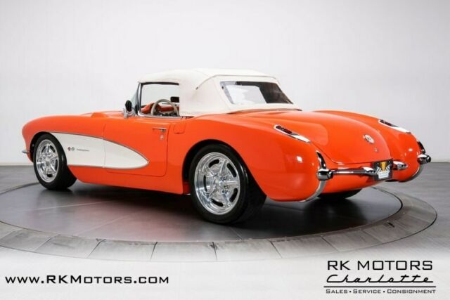 Chevrolet Corvette 1957 image number 15