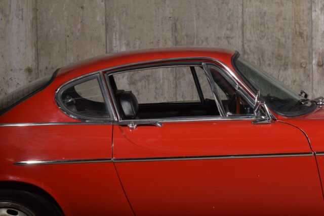 Volvo P1800 1969 image number 3