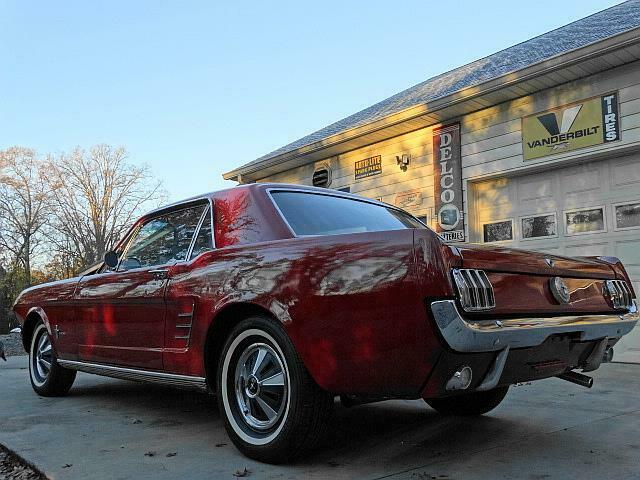 Ford Mustang 1966 image number 6