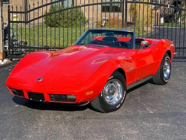 Chevrolet Corvette 1973 image number 2