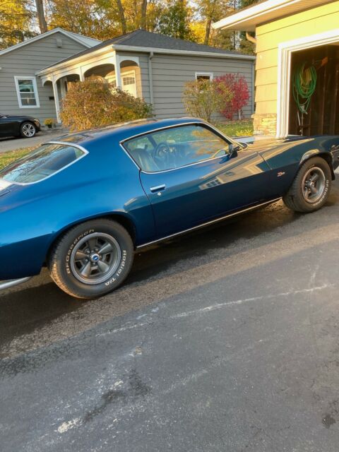 Chevrolet Camaro 1971 image number 0