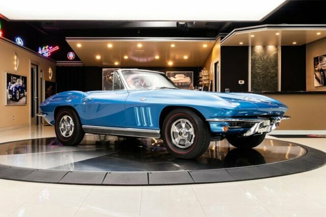 Chevrolet Corvette 1966 image number 10