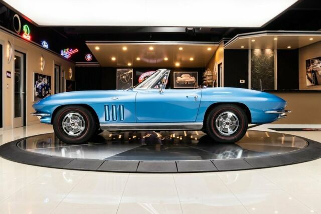 Chevrolet Corvette 1966 image number 44