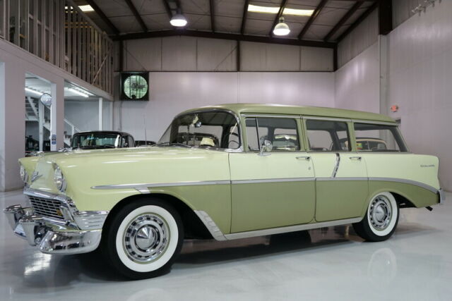 Chevrolet Townsman 1956 image number 0