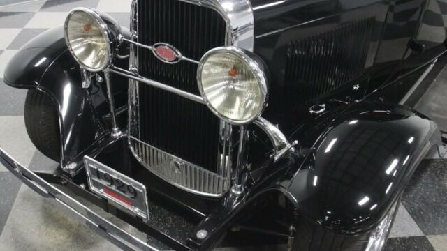 Oldsmobile 4 Door Sedan Restomod 1929 image number 22