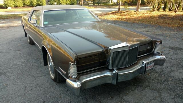 Lincoln Continental 1973 image number 1