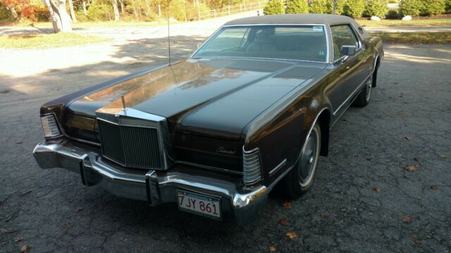 Lincoln Continental 1973 image number 10