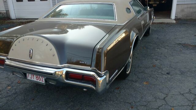 Lincoln Continental 1973 image number 12