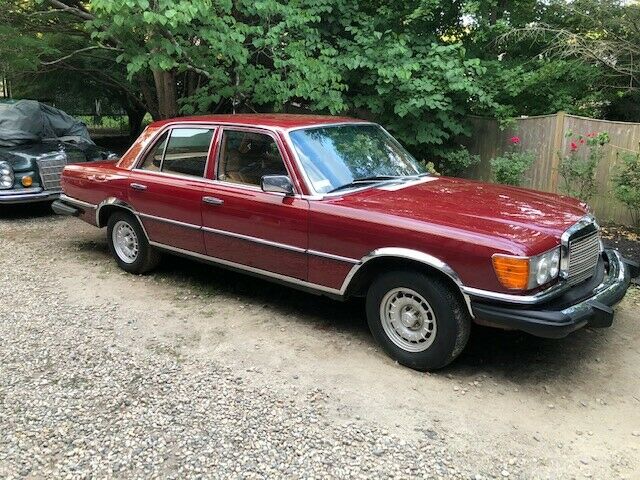 Mercedes-Benz 280 SE 1978 image number 29