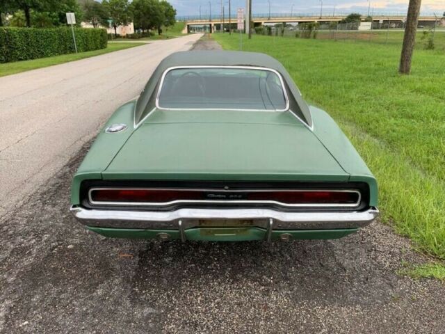 Dodge Charger 1970 image number 11