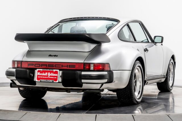 Porsche 911 1979 image number 31