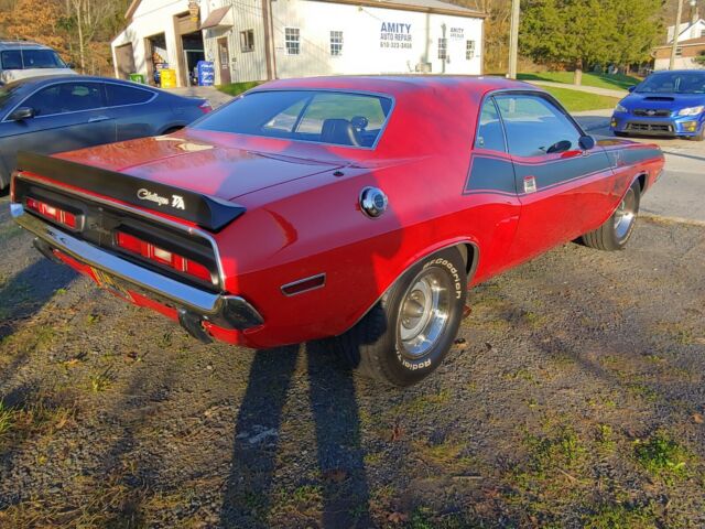 Dodge Challenger 1971 image number 23